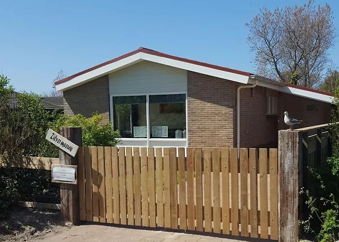 De Zilvermeeuw Lägenhet *